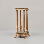 1039 2370 PEDESTAL